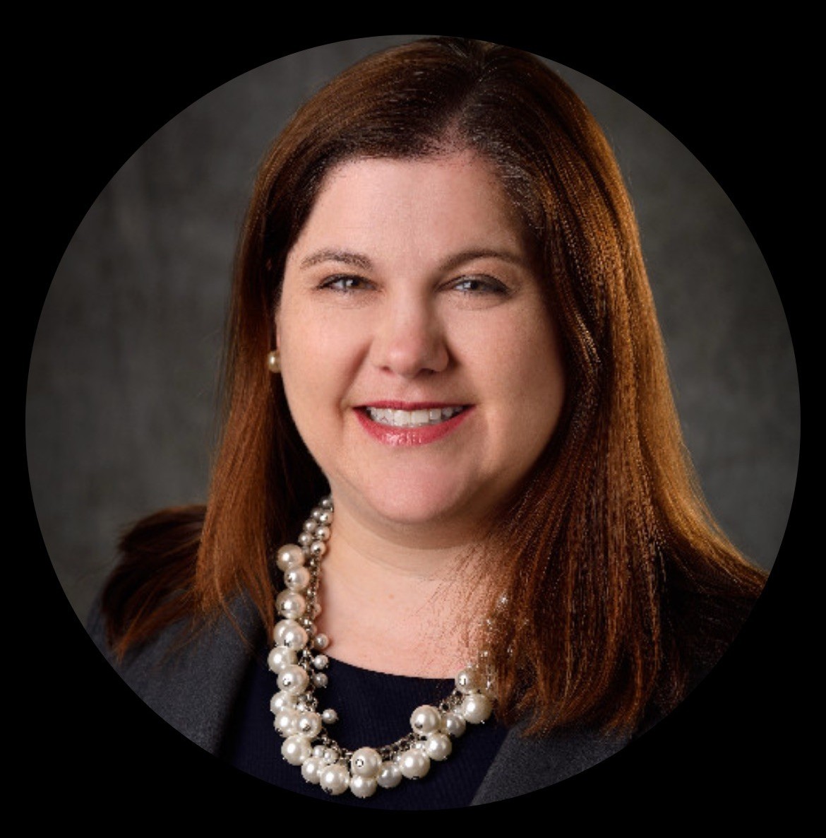 Stephanie Hoenig Headshot
